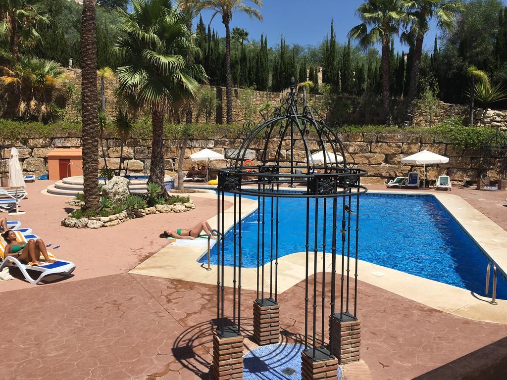 Royal Suites Marbella Бенахавис Экстерьер фото