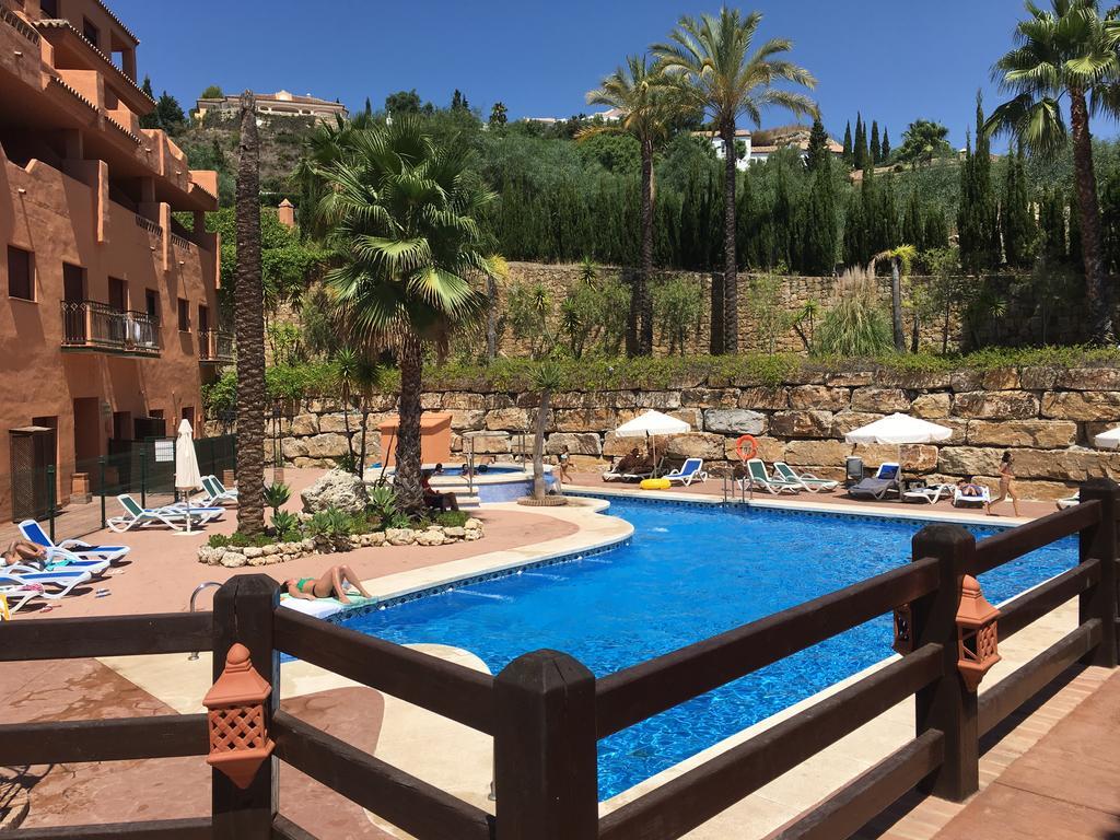 Royal Suites Marbella Бенахавис Экстерьер фото
