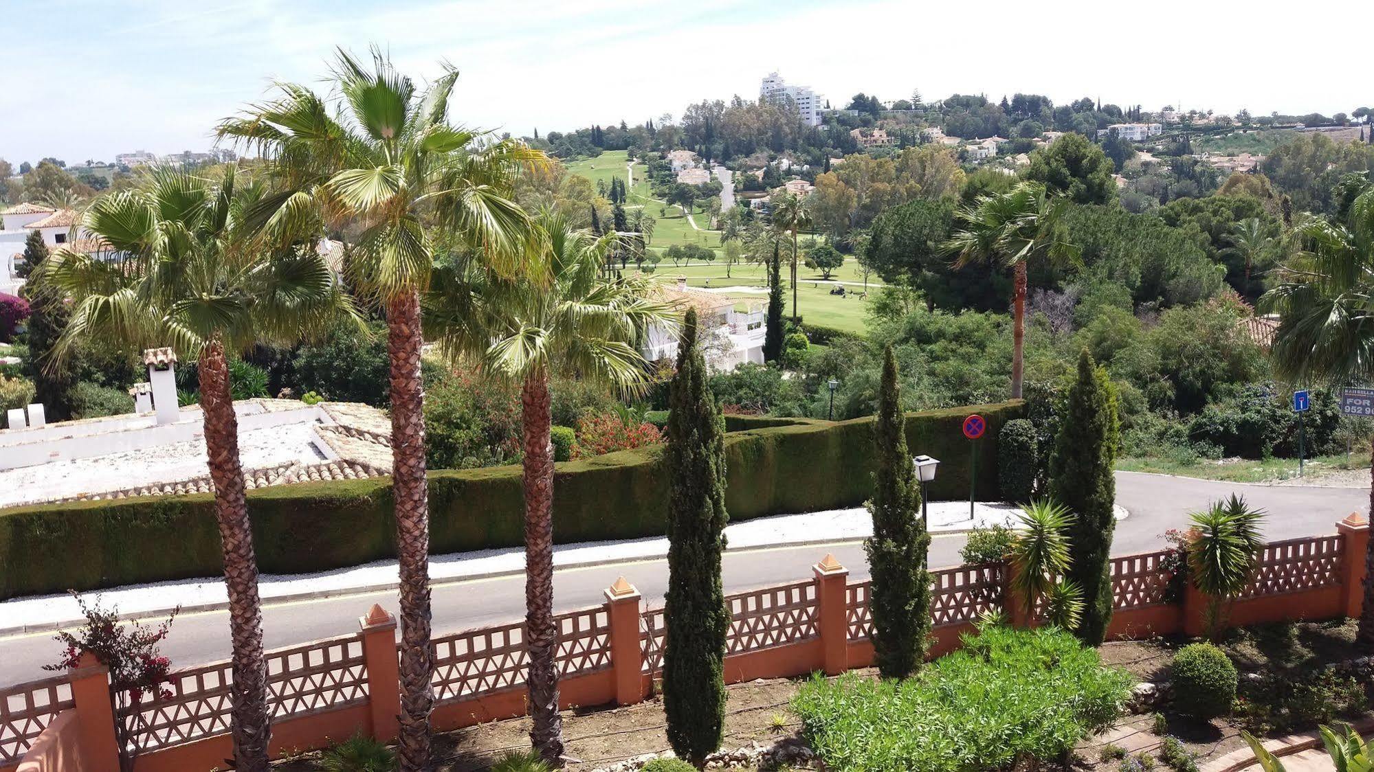 Royal Suites Marbella Бенахавис Экстерьер фото