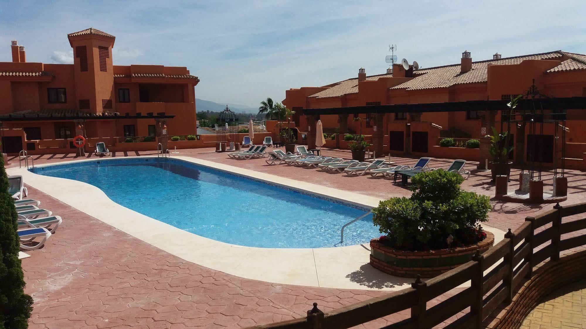Royal Suites Marbella Бенахавис Экстерьер фото